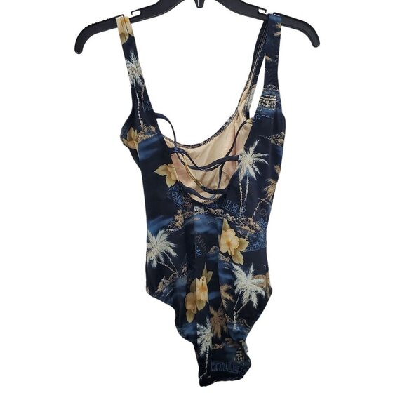 Caribbean Joe Woman's Blue Tropical Landscape One Piece Swimsuit Plus Size 14 - Picture 7 of 7